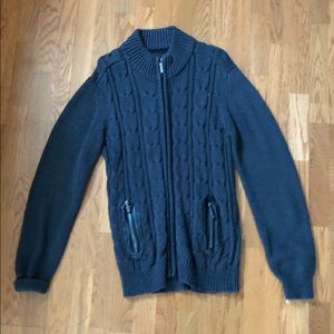 Gray Sweatshirt x ksino